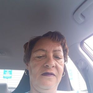 Meet your Posher, Violet